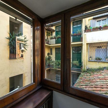 Lo Chalet Di Trastevere Рим Екстериор снимка